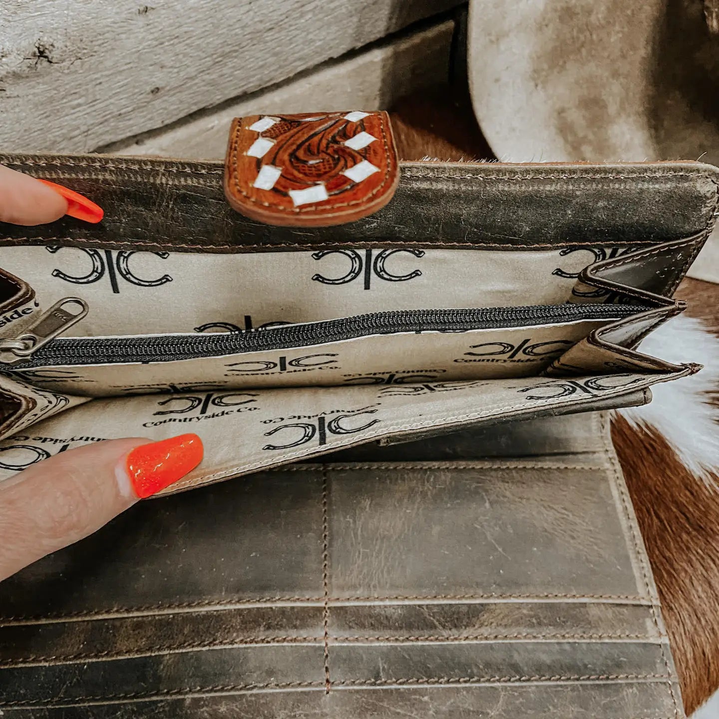 Frontier Cowhide Wallet